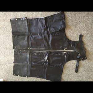 Women’s leather motorcycle chaps